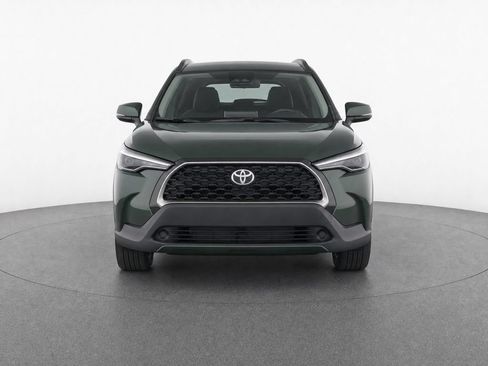 Used 2024 Toyota Corolla Cross XLE w/ Convenience Package AWD/4WD image 8