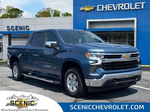 Used 2024 Chevrolet Silverado 1500 LT w/ Safety Package AWD/4WD image 1