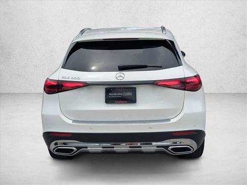 Used 2023 Mercedes-Benz GLC 300 image 5