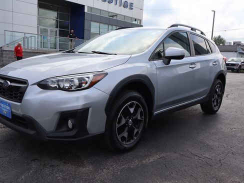 Used 2018 Subaru Crosstrek 2.0i Premium AWD/4WD image 9