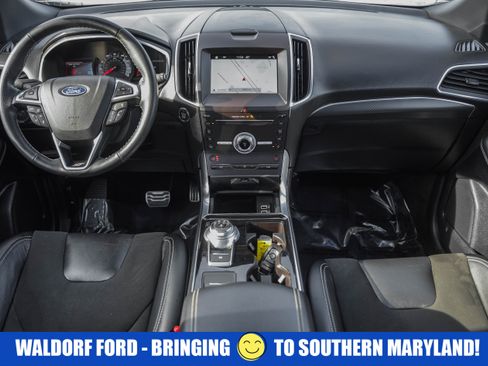 Used 2019 Ford Edge ST w/ Convenience Package image 24