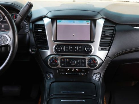 Used 2015 Chevrolet Suburban LTZ AWD/4WD image 38