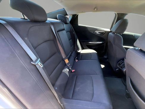 Used 2025 Chevrolet Malibu LT FWD image 25