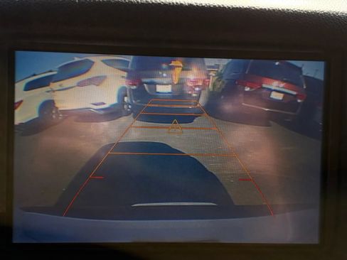 Used 2016 GMC Yukon SLE RWD image 22