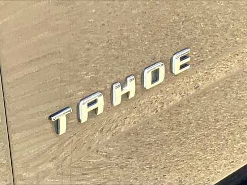 Used 2018 Chevrolet Tahoe LT image 30