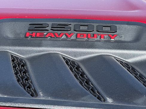 New 2026 RAM 2500 Laramie AWD/4WD image 25