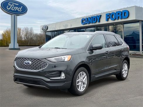 Used 2024 Ford Edge SEL w/ Convenience Package image 2
