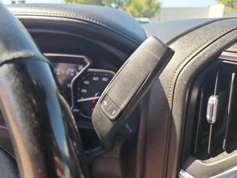 Used 2021 GMC Sierra 1500 AT4 w/ AT4 Premium Package AWD/4WD image 21