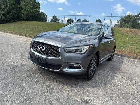 Used 2017 INFINITI QX60 Luxe w/ Premium Plus Package AWD/4WD image 3