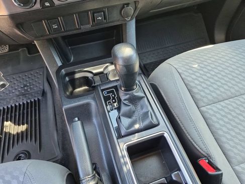 Used 2023 Toyota Tacoma SR AWD/4WD image 25