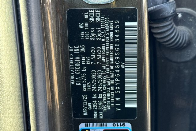 Certified 2025 Kia Telluride S FWD image 36