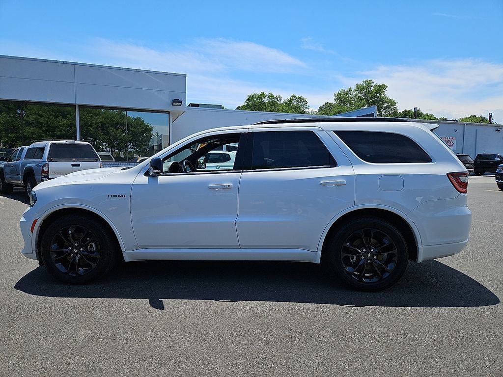 Used 2023 Dodge Durango R/T AWD/4WD image 4