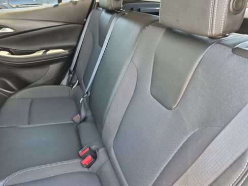 Used 2025 Buick Encore GX Preferred FWD image 29