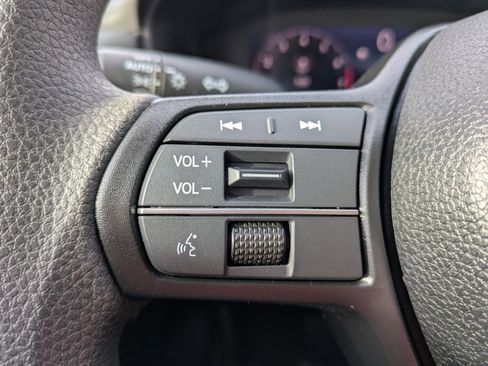 Certified 2025 Honda Accord SE image 16