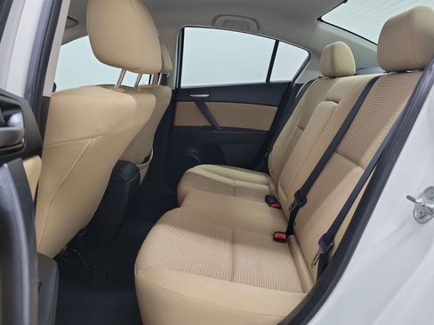 Used 2012 MAZDA MAZDA3 i Touring image 12