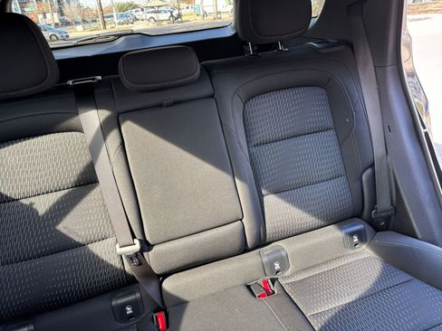 Used 2025 Chevrolet Equinox LT image 32