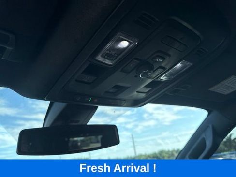 Used 2022 Chevrolet Tahoe LT w/ LT Signature Package RWD image 11