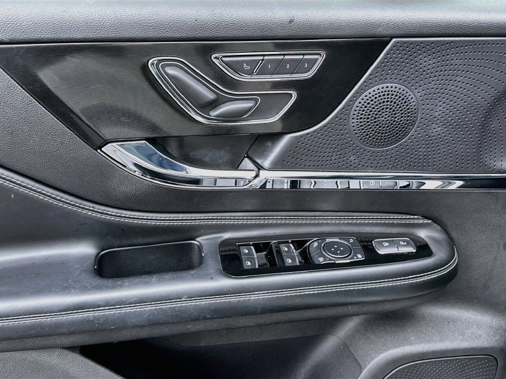 Used 2023 Lincoln Corsair FWD image 23