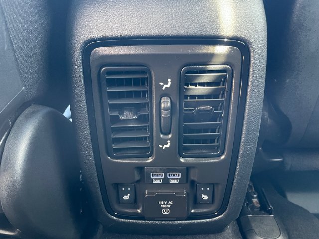 Used 2025 Dodge Durango R/T AWD/4WD image 33