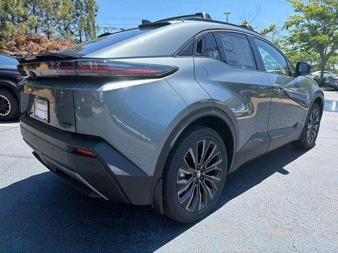 New 2026 Toyota C-HR AWD/4WD image 3
