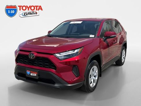 Certified 2025 Toyota RAV4 LE FWD image 1