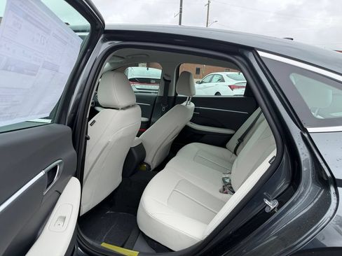 New 2026 Hyundai Sonata SEL AWD/4WD image 15