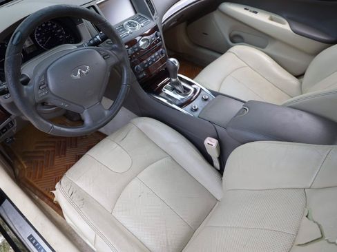 Used 2011 INFINITI G37 Journey w/ Premium Pkg RWD image 4