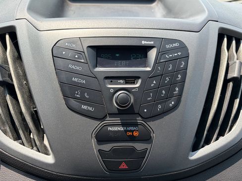 Used 2019 Ford Transit 150 148 Low Roof RWD image 29