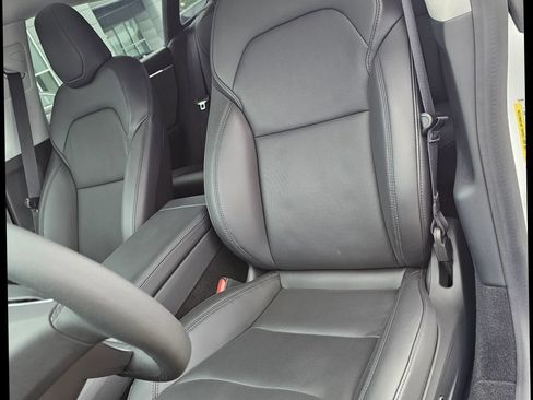 Used 2024 Tesla Model 3 Long Range RWD image 10
