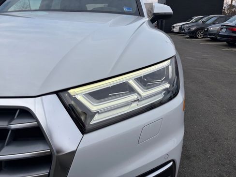 Used 2019 Audi Q5 2.0T Premium Plus w/ Premium Plus Package image 26