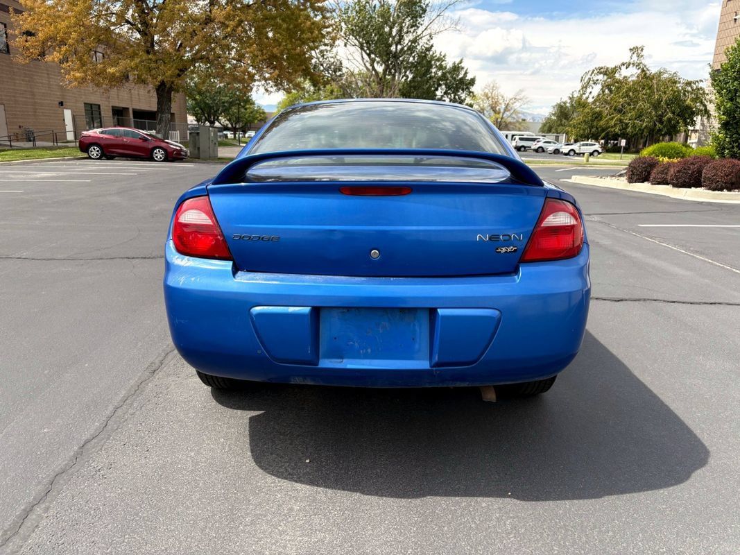 Used 2005 Dodge Neon SXT FWD image 4