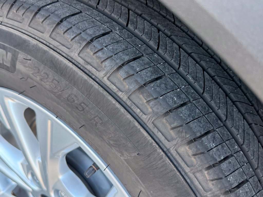 Used 2025 Ford Escape Active FWD image 40