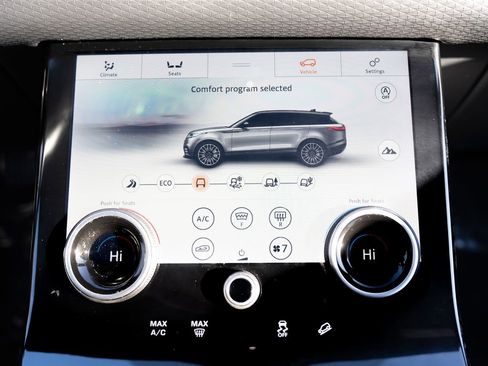 Used 2020 Land Rover Range Rover Velar R-Dynamic S image 30