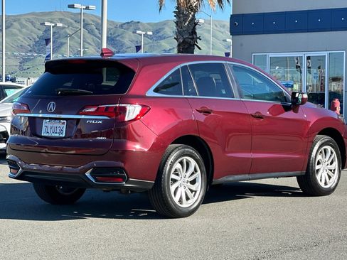 Used 2016 Acura RDX image 4