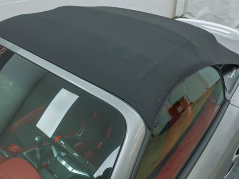 Used 2016 Porsche Boxster Spyder image 13