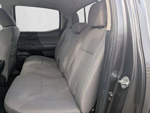 Used 2022 Toyota Tacoma SR image 13
