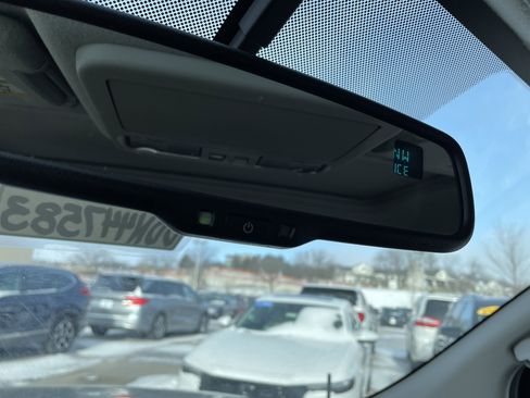 Used 2011 Nissan Frontier PRO-4X w/ Pro-4x Luxury Pkg image 28