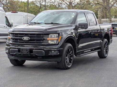 Used 2025 Ford F150 XLT w/ Equipment Group 302A MID AWD/4WD image 3