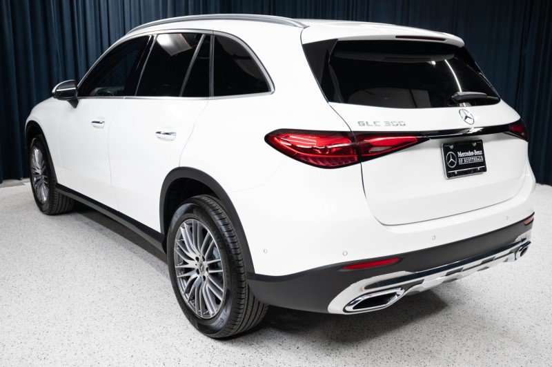 New 2027 Mercedes-Benz GLC 300 image 7
