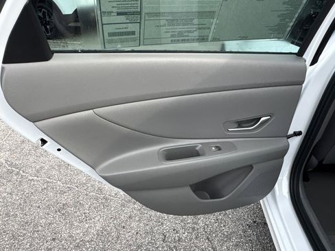 New 2026 Hyundai Elantra Sport image 12