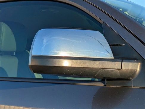 Used 2017 Toyota Tundra Limited image 12