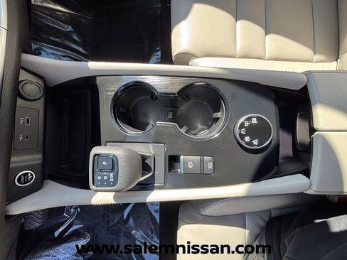 Certified 2023 Nissan Rogue SL AWD/4WD image 6