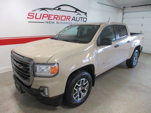 Used 2021 GMC Canyon AT4 image 9
