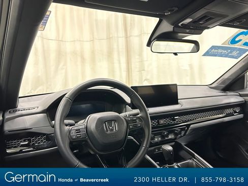 Used 2025 Honda Accord Sport image 17