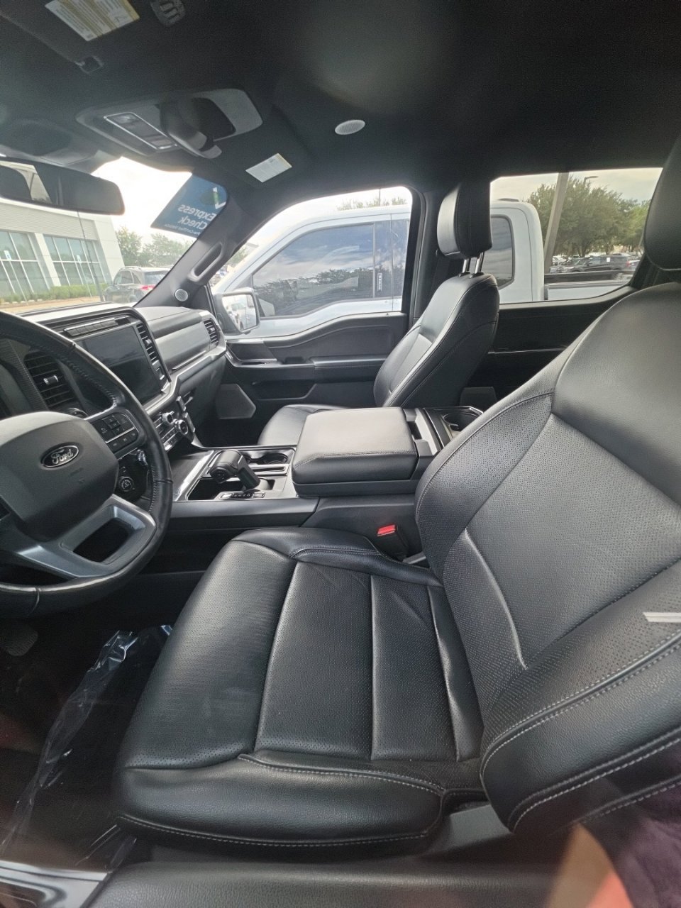 Used 2024 Ford F150 Lariat w/ Equipment Group 502A High AWD/4WD image 6