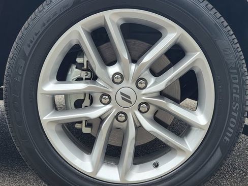 Certified 2025 Dodge Durango GT AWD/4WD image 17