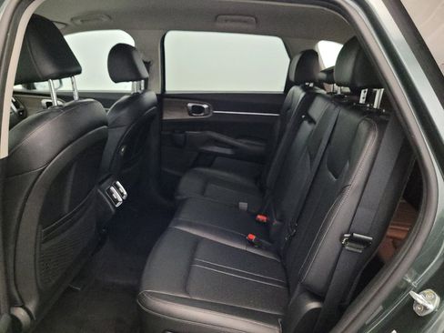 Used 2022 Kia Sorento S AWD/4WD image 18