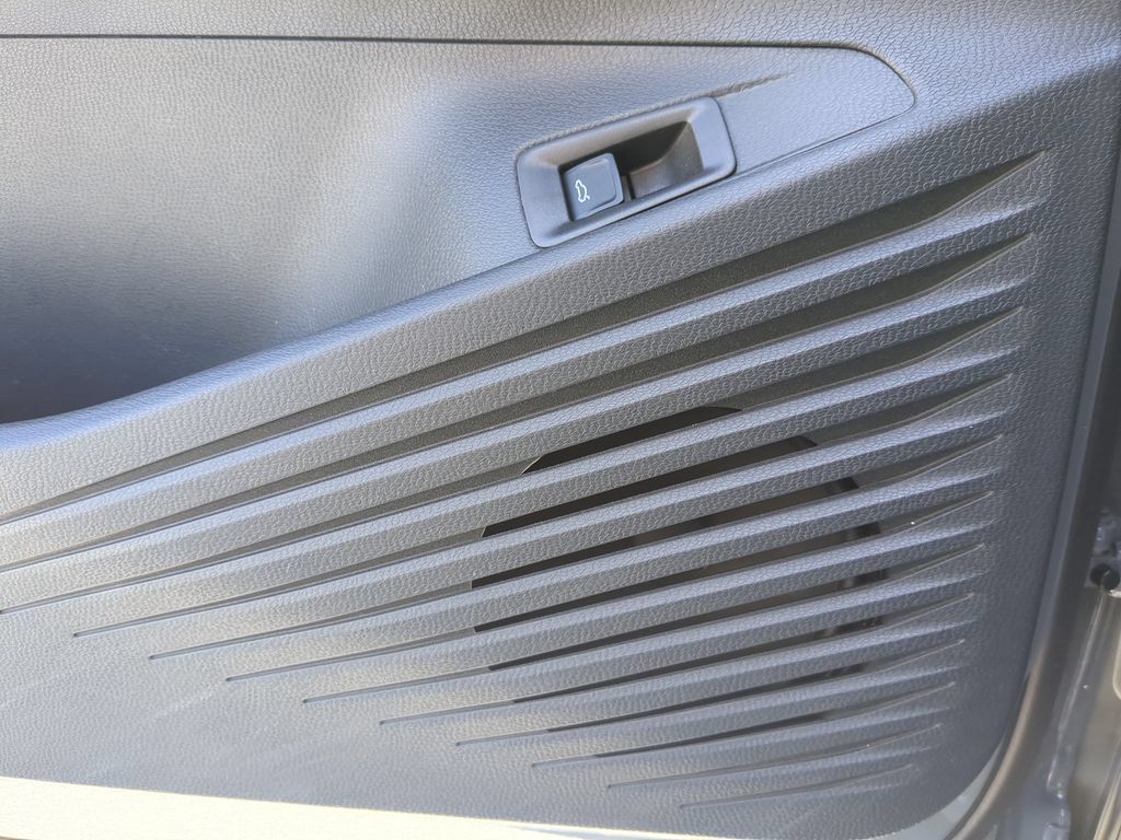 Certified 2023 Volkswagen ID.4 Pro S RWD image 19