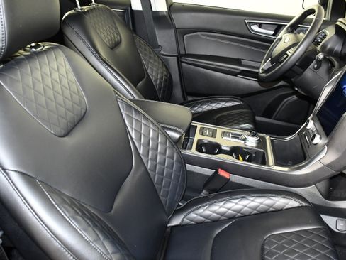 Used 2024 Ford Edge Titanium AWD/4WD image 41