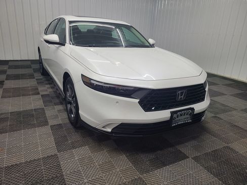 Used 2026 Honda Accord EX-L image 5